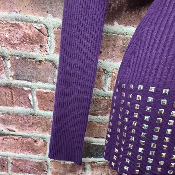 ots Purple RibbedโV-Neck Sweater Large Long Sleeve Studded Hem Lightweight - Picture 5 of 8